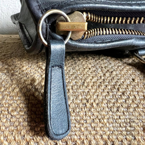 Vintage Coach Slim Satchel Navy 9430