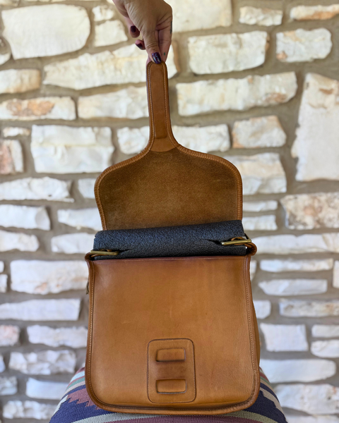 Vintage Coach Pre-Registration Courier Pouch (large) 8920 in Saddle