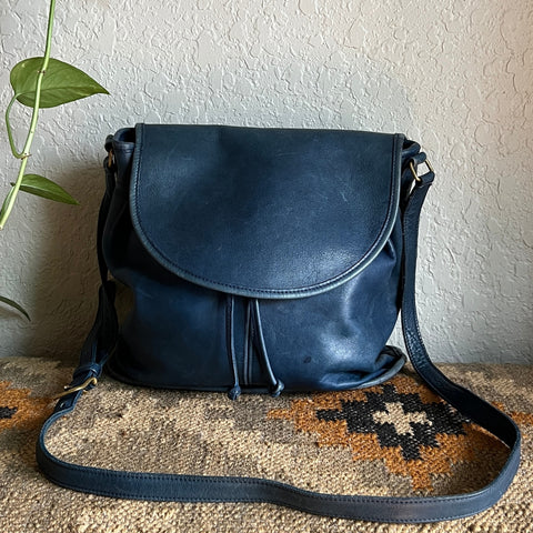 Vintage Coach Shoulder Pouch Blue 4025