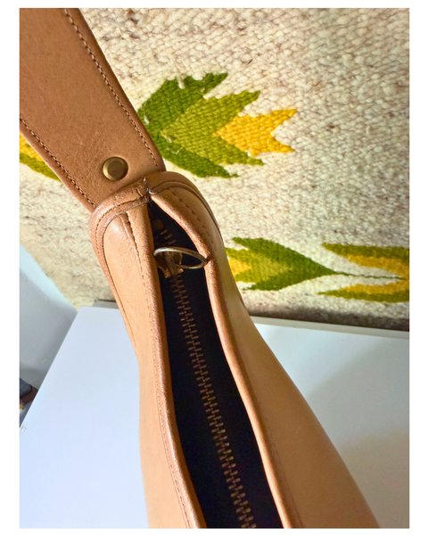 Pre-1994 Vintage Coach Beckett Bag in Putty
