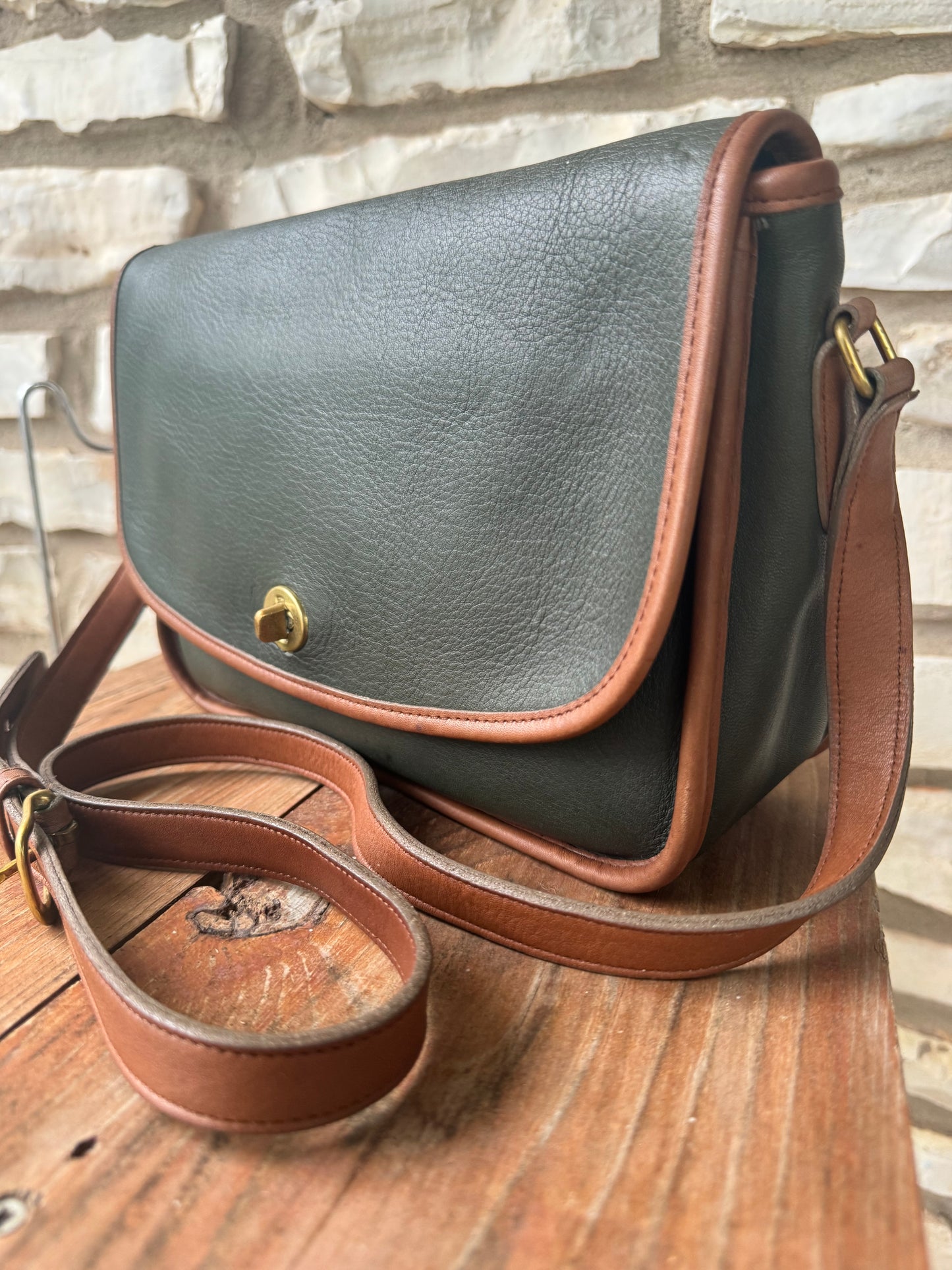 Vintage Coach Spectator City Bag- Forest Green & Tabac w/Hangtag