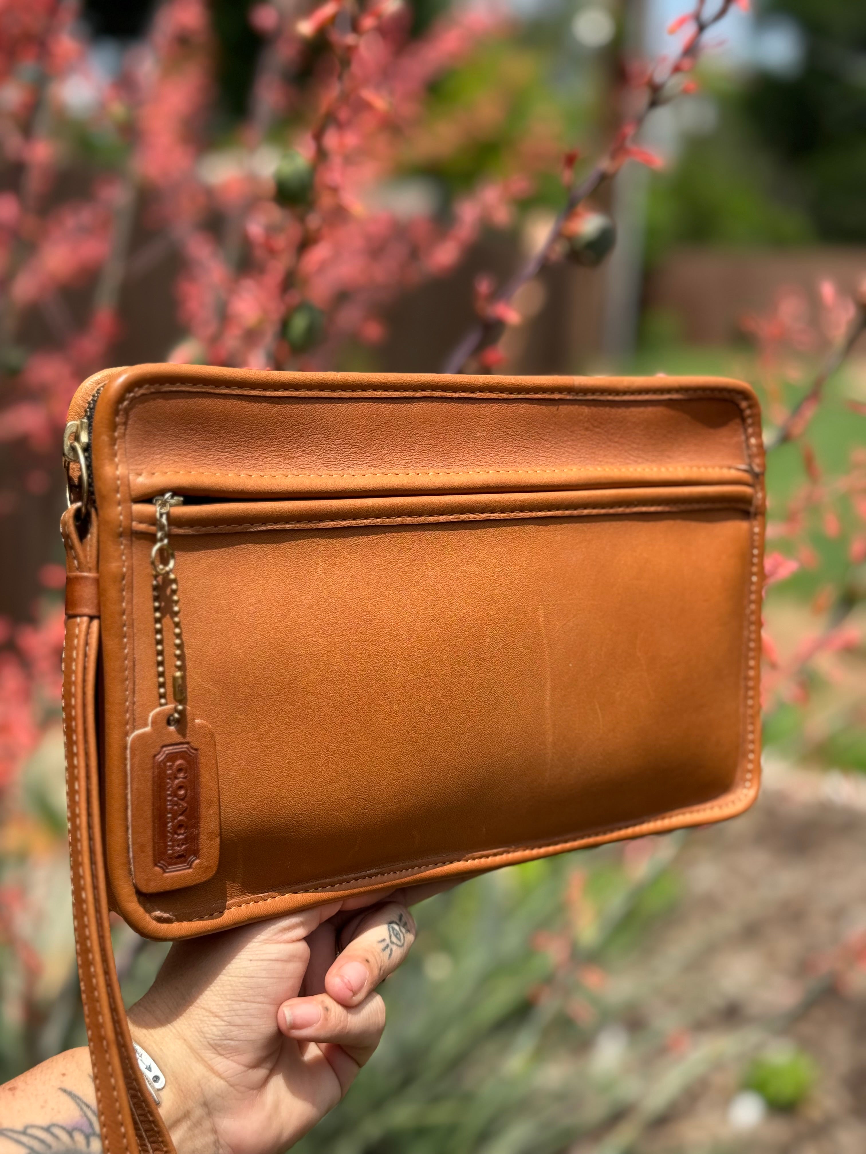 Vintage Coach Standard Clutch with Original Paperwork and Hangtag Unused condition