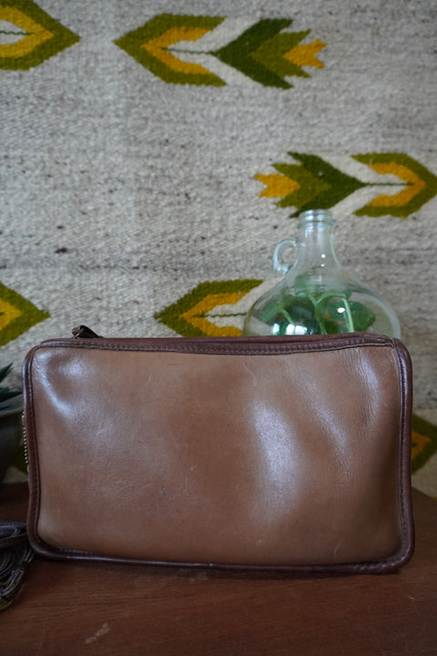 Vintage Coach 1970's Zippered Clutch 9455 Two-Toned Saddle