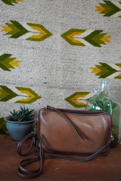 Vintage Coach 1970's Zippered Clutch 9455 Two-Toned Saddle