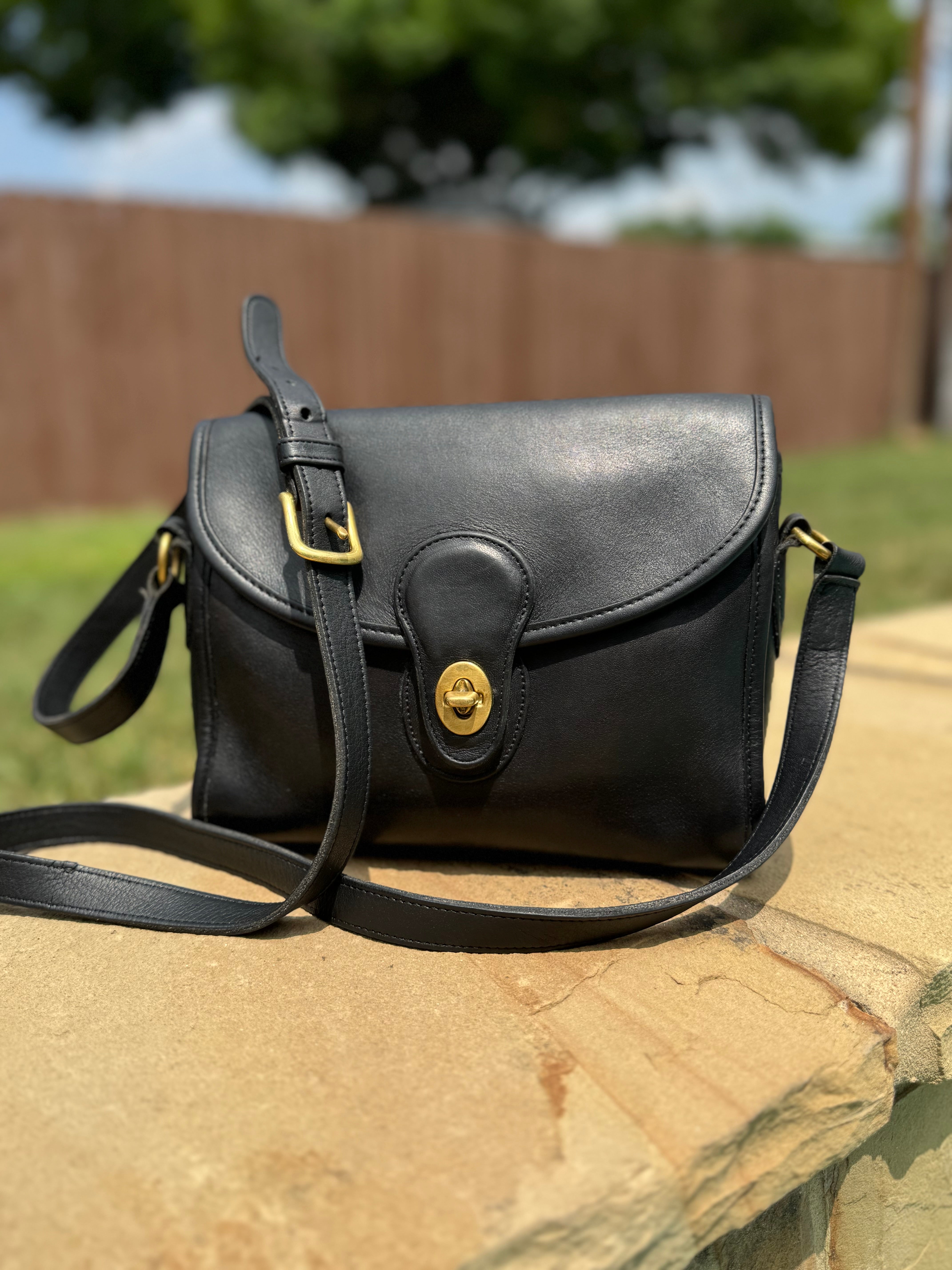 Coach vintage sling bag online