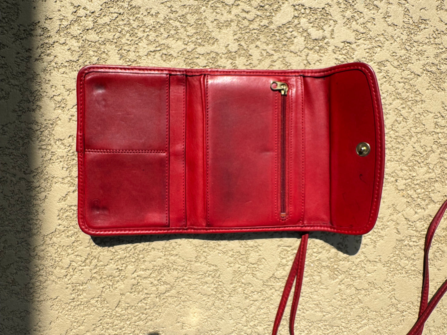 Vintage Coach Red Envelope Swing Wallet 4773