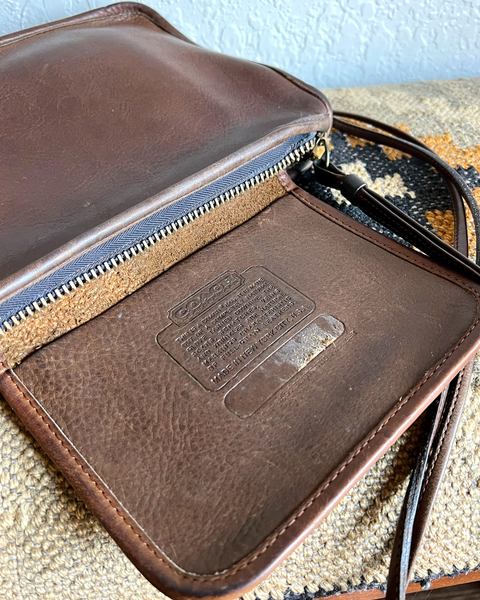 Vintage Coach 1970's Zippered Clutch 9455 Tabac