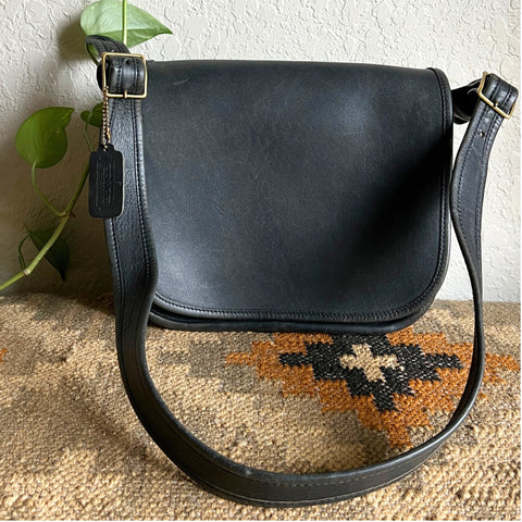 Vintage Coach Classic Shoulder Bag Navy 9170