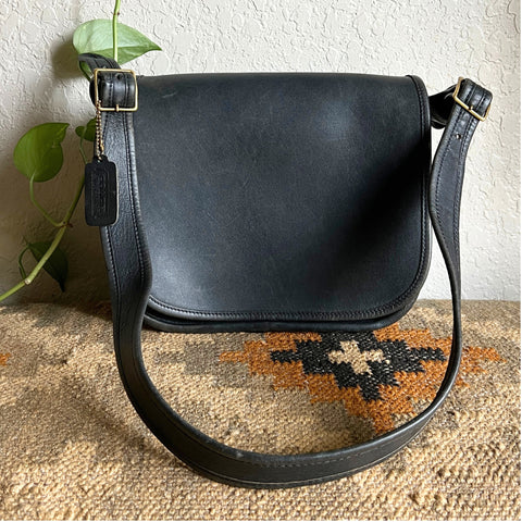 Vintage Coach Classic Shoulder Bag Navy 9170